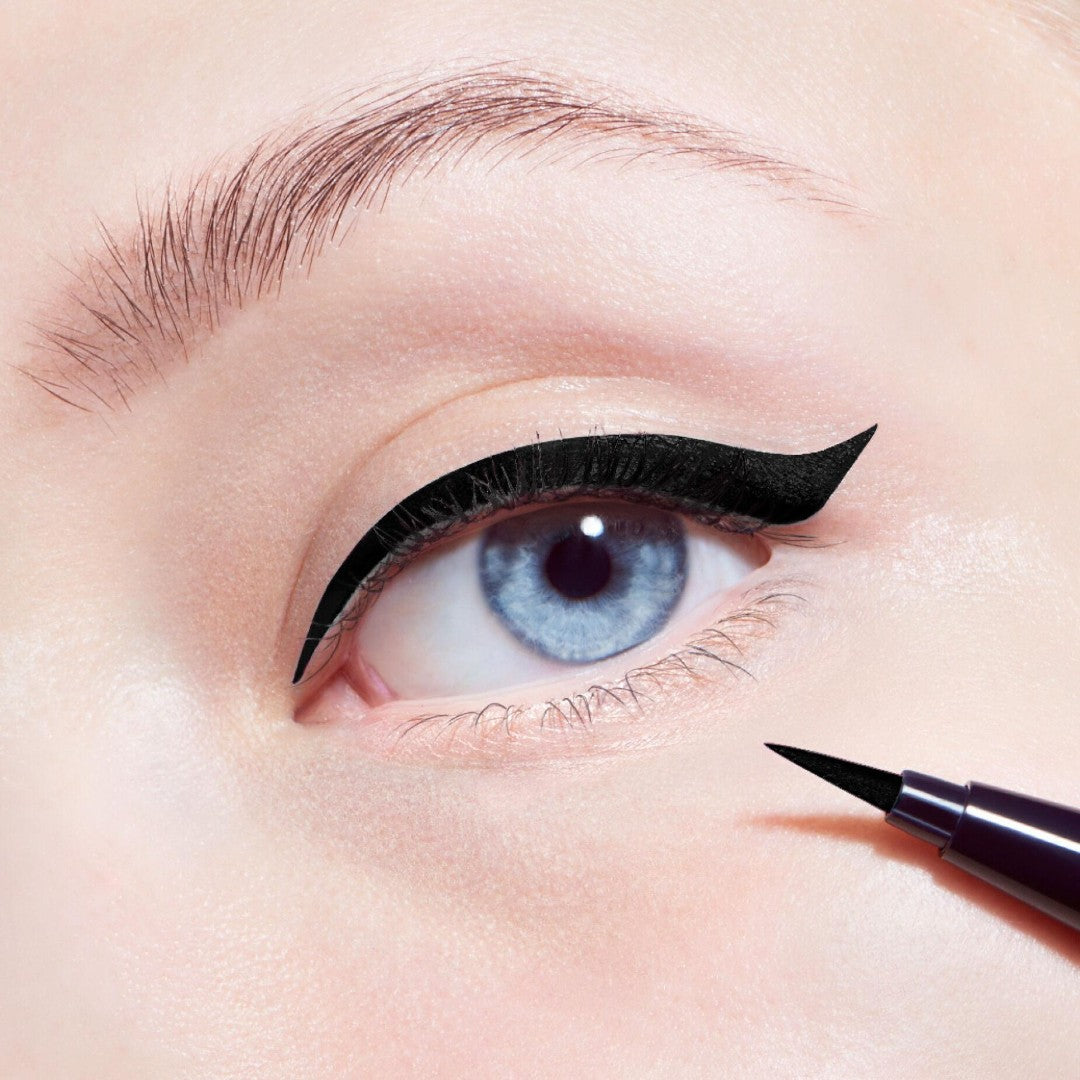 DIOR liquid eyeliner