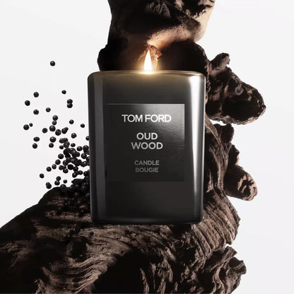 TOM FORD oud wood candle