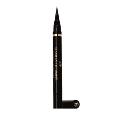 CHANEL liquid eyeliner